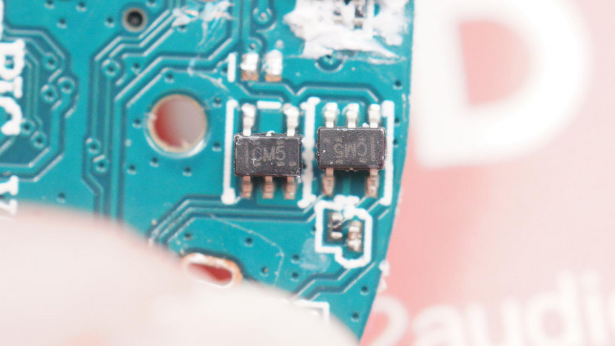 拆解报告：OPPOEncoAir真无线蓝牙耳机