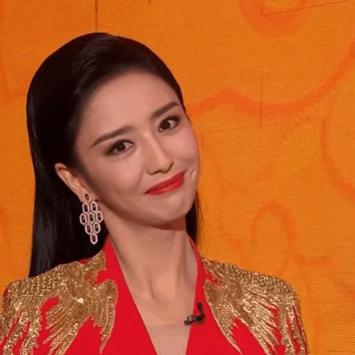 为什么有些人拍照脸怎么都好看,拍照很上镜的人有什么特点