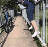 女朋友逛街说脚疼怎么回,女生逛街脚痛男生应该怎么办