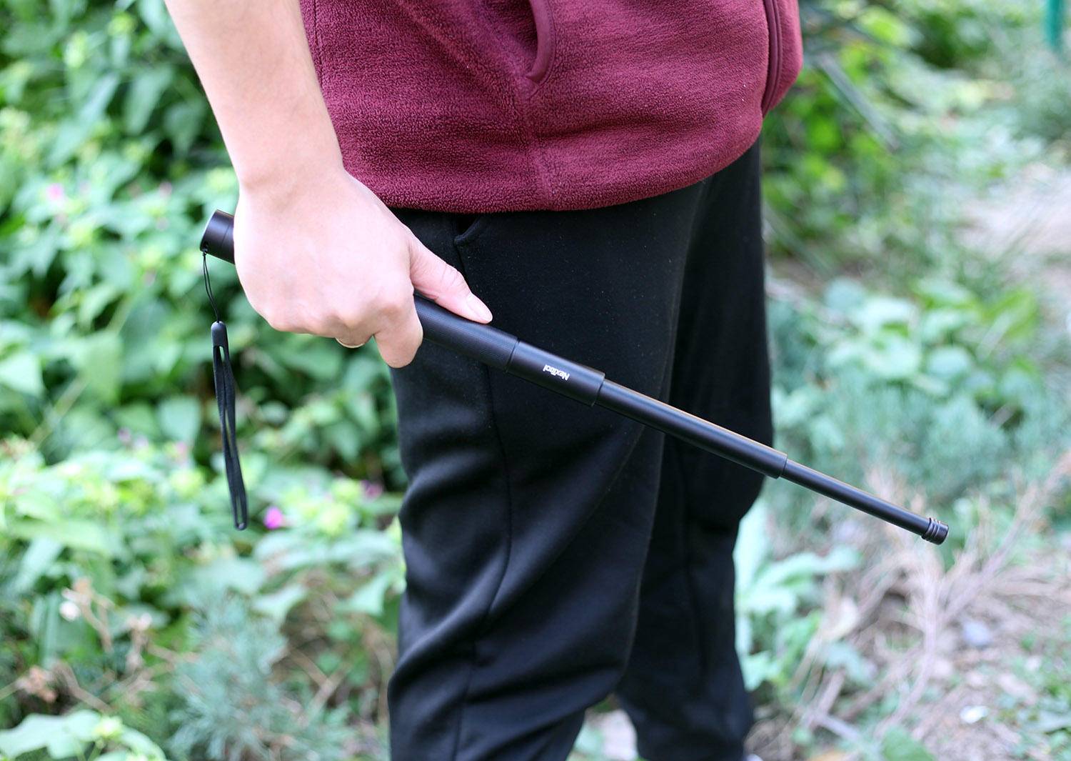 纳拓雷电电弧防身测评,纳拓雷电安全求生棒使用教程