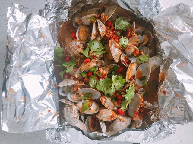 锡纸花甲粉最简单的做法,锡纸花甲粉怎么做很好吃