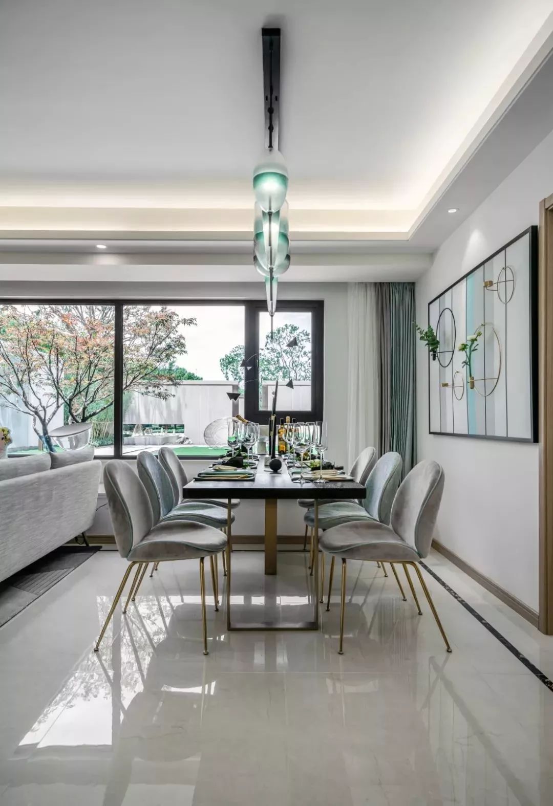 你家的踢脚线选对了吗,家中的踢脚线怎么搭配最适合