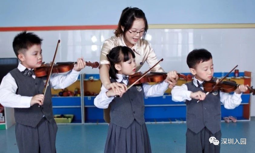 深圳十大顶级校服,高端校服幼儿园