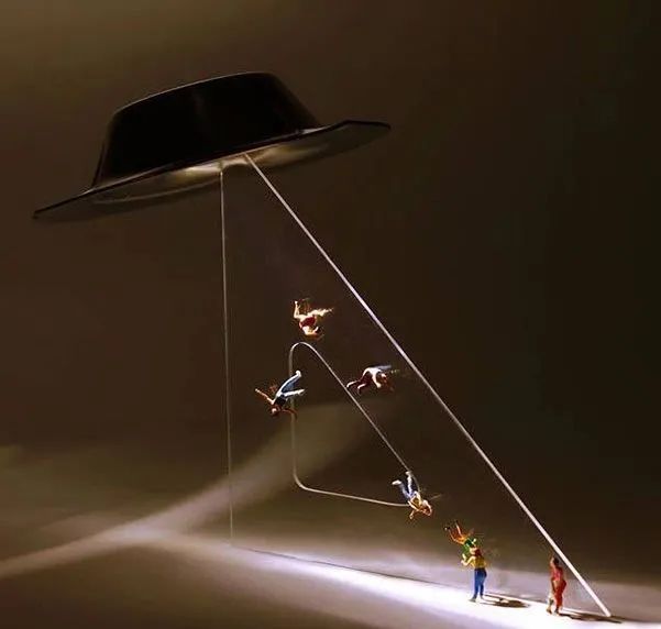 这个日本人，把奥运场地做成一个口罩那么大......