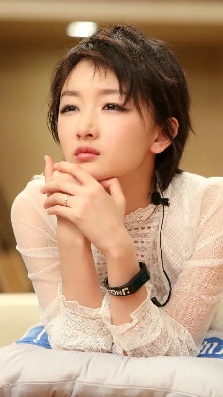 三金影后周冬雨明星评价,三金影后霸凌