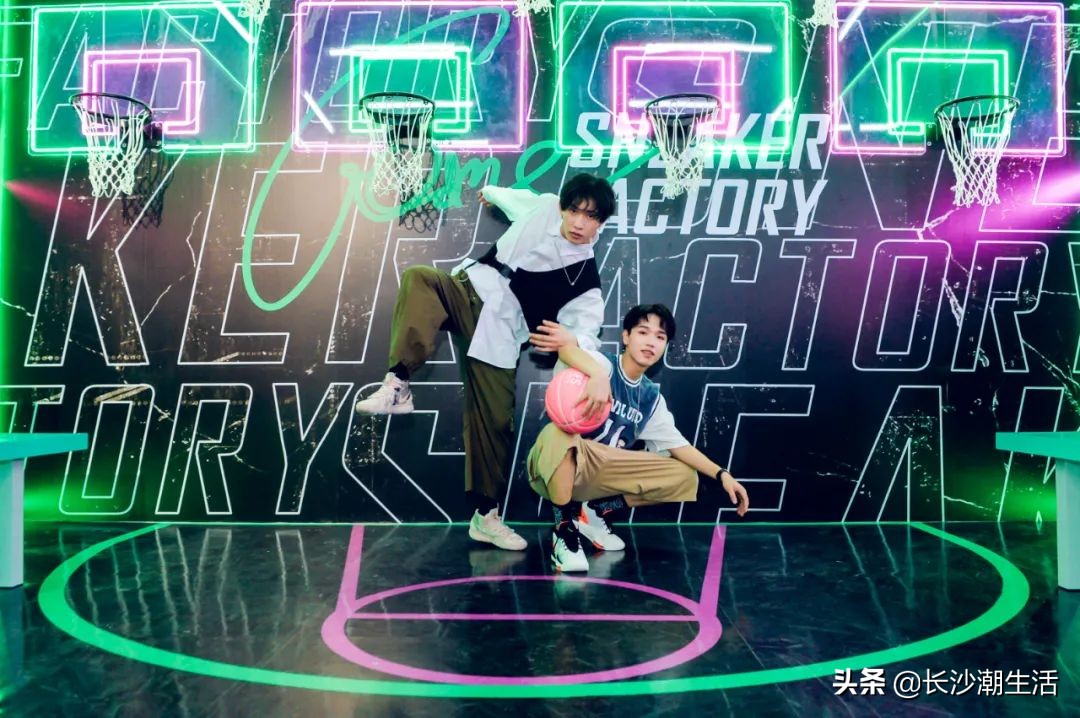 长沙ifs国金中心潮鞋,星城潮鞋