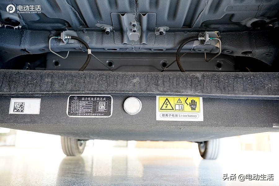 零跑t03非凡的驾驶体验,买了零跑t03以后需要买哪些东西