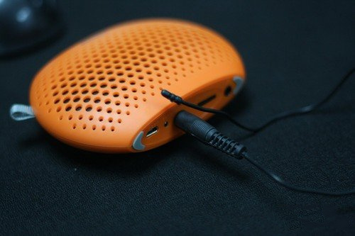 飞利浦sbm100拆解,飞利浦sp2100小音箱评测