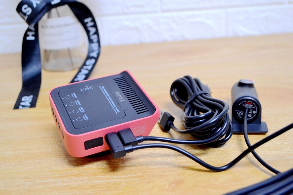 行车记录仪到底是哪一款要好一些,70迈行车记录仪a400和360哪个好用