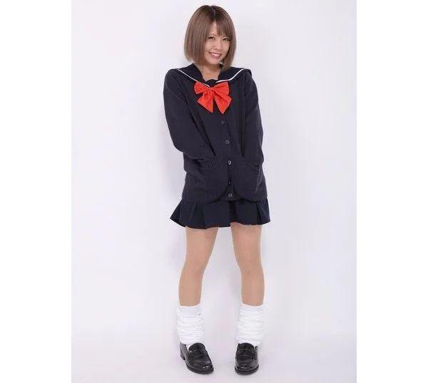 日本女人罗圈腿走路,日本女人罗圈腿的原因