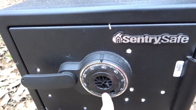 保险箱打不开,保险箱打不开怎么办密码是对的