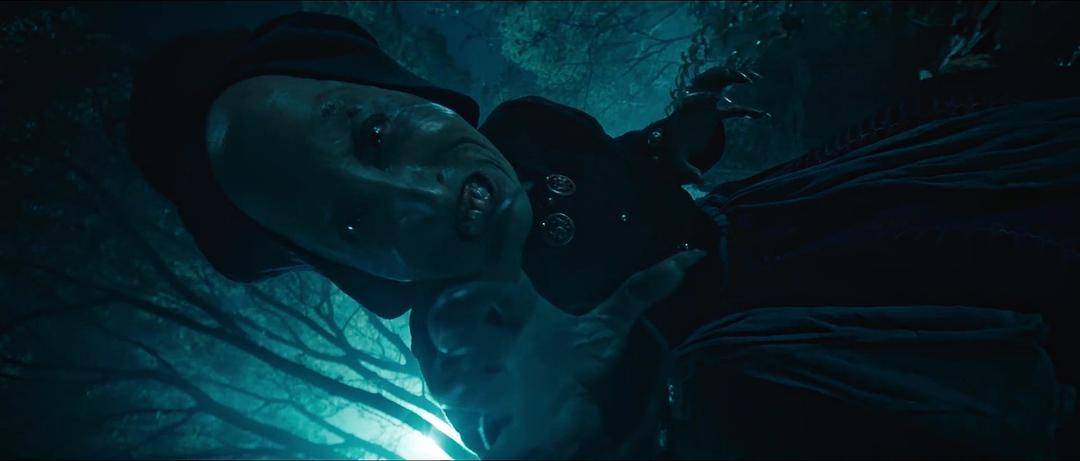 吹口哨大战湘西尸王,白猿猴大战湘西尸王