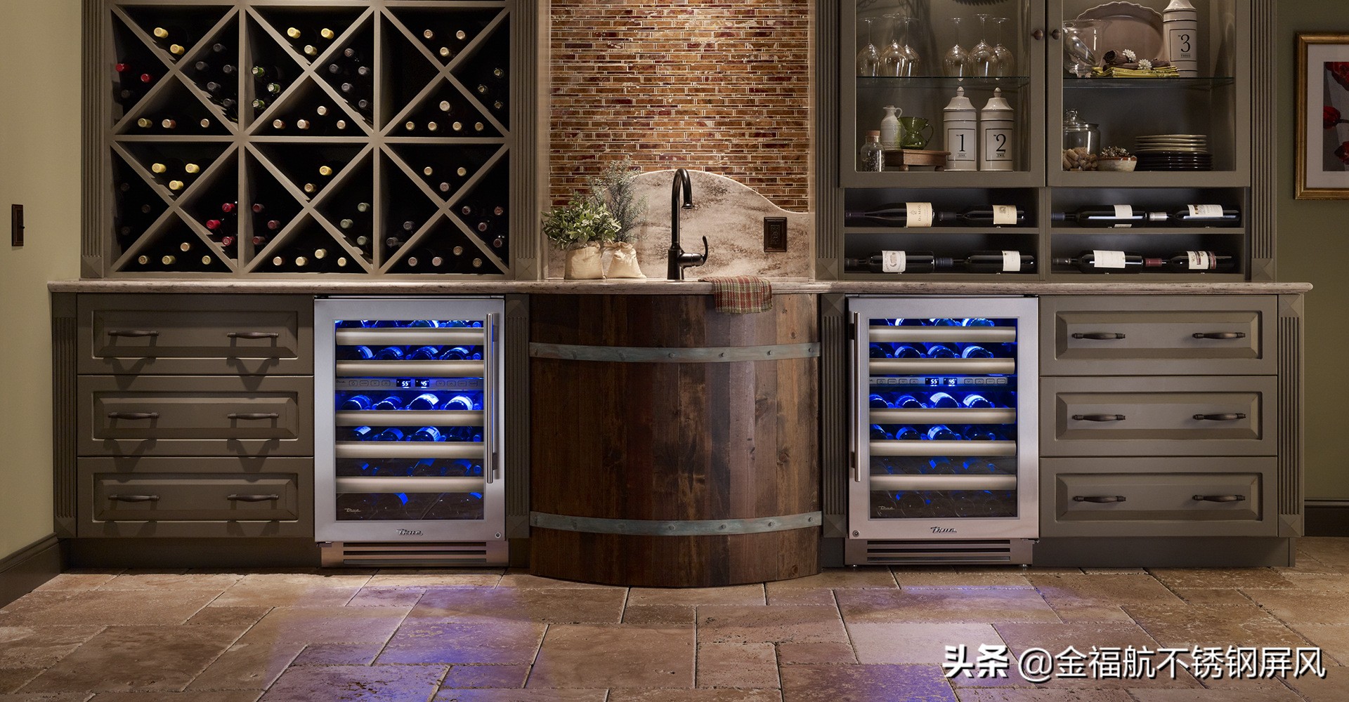 红酒为什么要放地窖,为何要用酒柜储存红酒