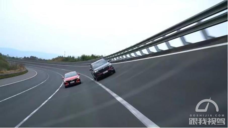 最强1.3t三缸发动机,cs35plus蓝鲸版高性能国六动力