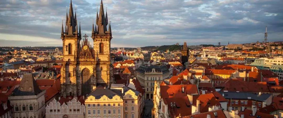 育碧高级设计师,育碧美术设计师