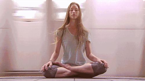 女子疑感染新冠肺炎,女子怀疑自己新冠