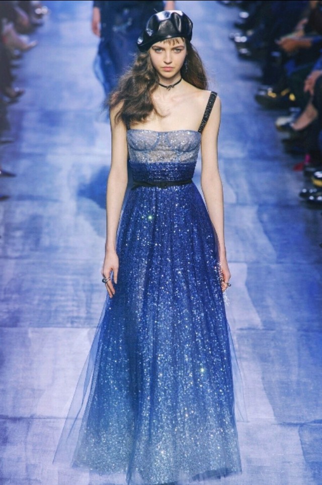 christiandior中长半身裙,christiandiorparis斑点裙