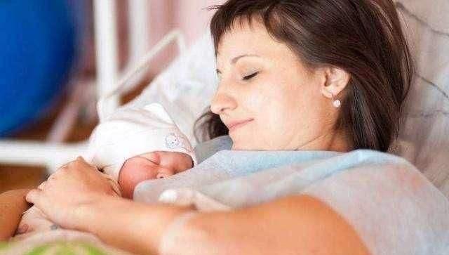 生二胎坐月子怎么照顾大宝,产妇生完二胎后如何关心