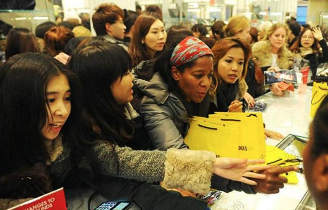 国外月亮更圆?410元国产三件套,贴洋牌卖5000,一场巨变已开始