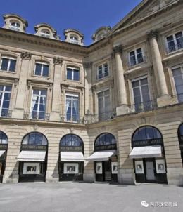 CHALAVRO带你揭秘：为何明星戴的饰品店里找不到？