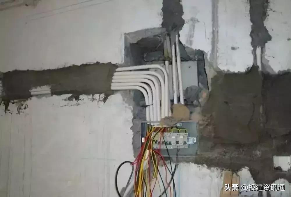 农村水电明线安装完整过程,水电走顶安装完整过程