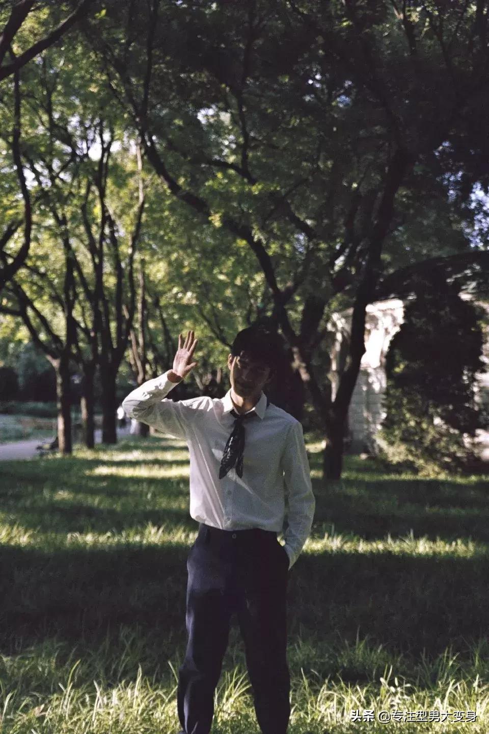 颜值不高男生怎么拍抖音素材,相貌不出众的男生怎么拍照