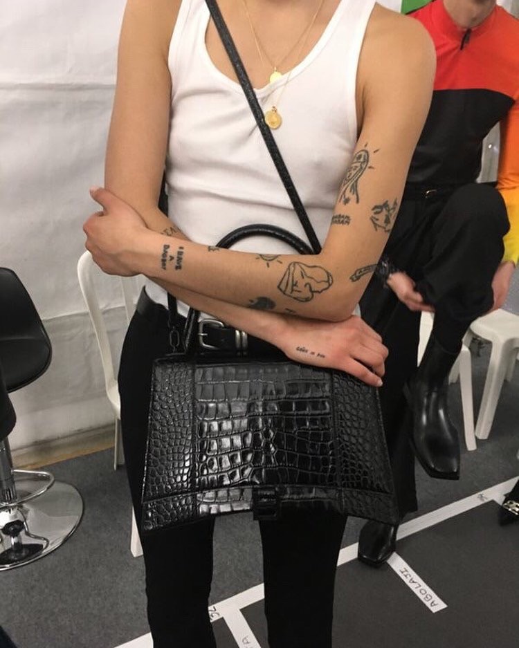 腋下包女款新款,明星同款腋下包推荐