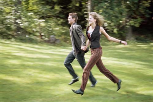 因为金钱分手的情侣,情侣之间因为金钱烦恼分手