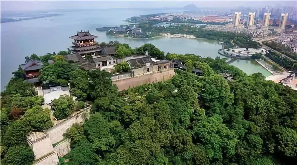 《宋词三百首》太过分重视婉约派，导致这些千古名篇都没有被选入