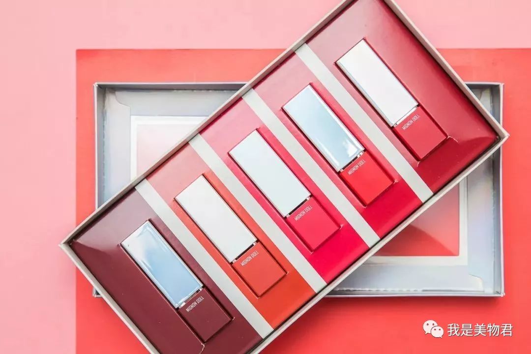 49块竟然比300块还好用，开挂的国产口红真的太美了