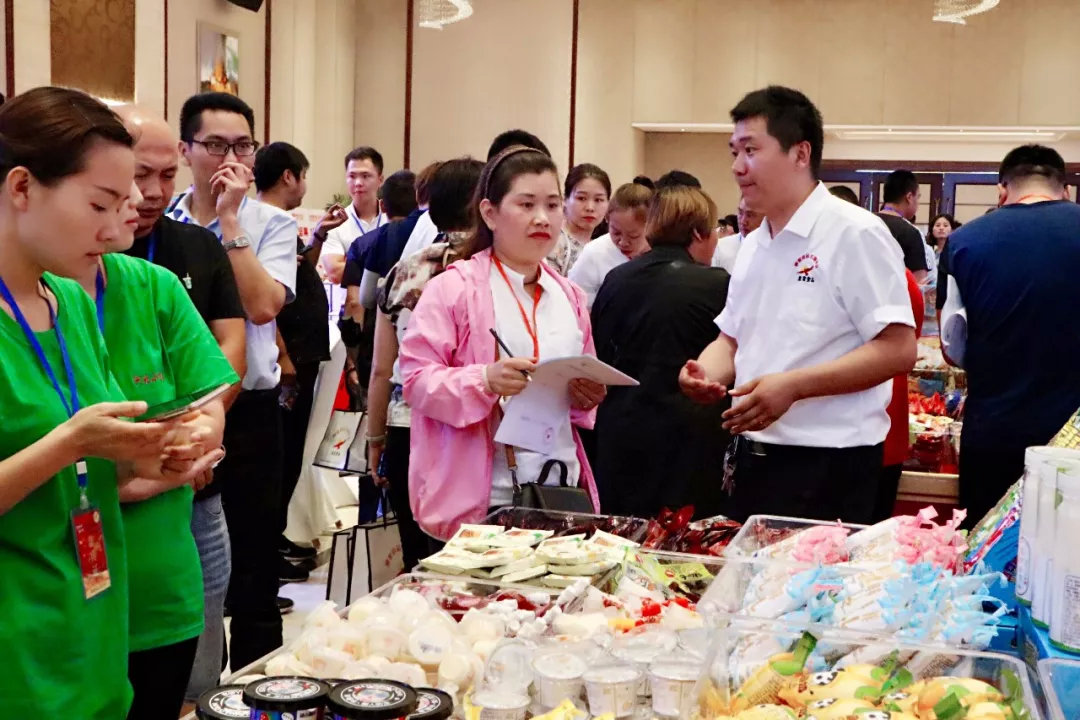 *今条头日**|保定鼎蜜5周年庆谱华章引领华北高端零食新风尚