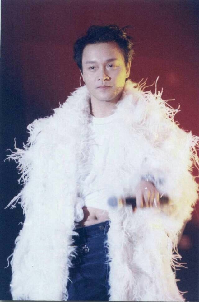 张国荣抑郁症真实原因,张国荣抑郁症真实生活