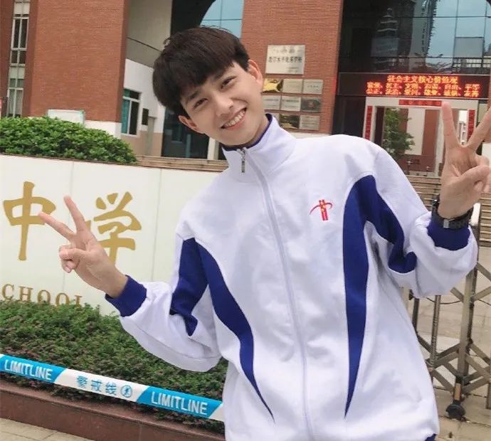 素人帅哥闪照合集,素人帅哥集锦