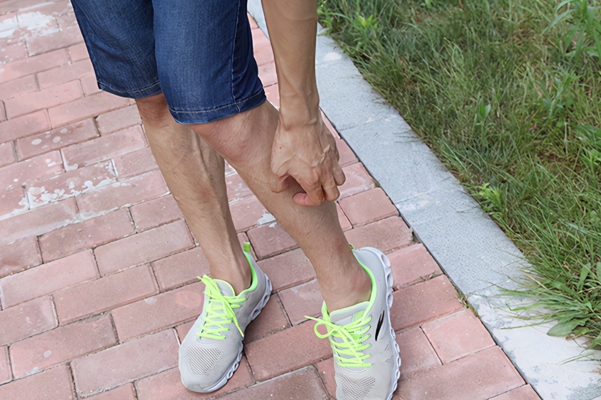 皮肤发黄怎么治疗最快最有效,皮肤发黄怎么调理最有效