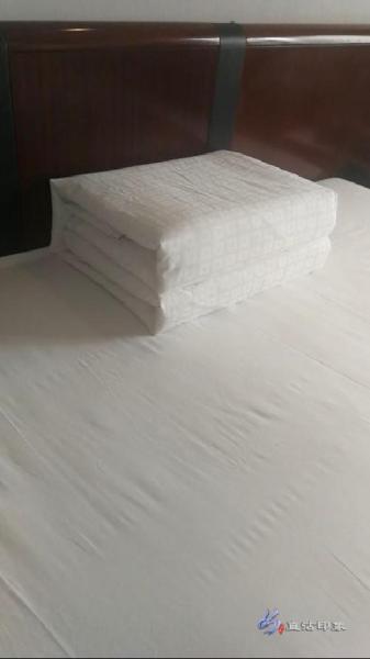 隔离不隔爱温暖一直在,隔离不隔爱隔离点上的温暖与坚守