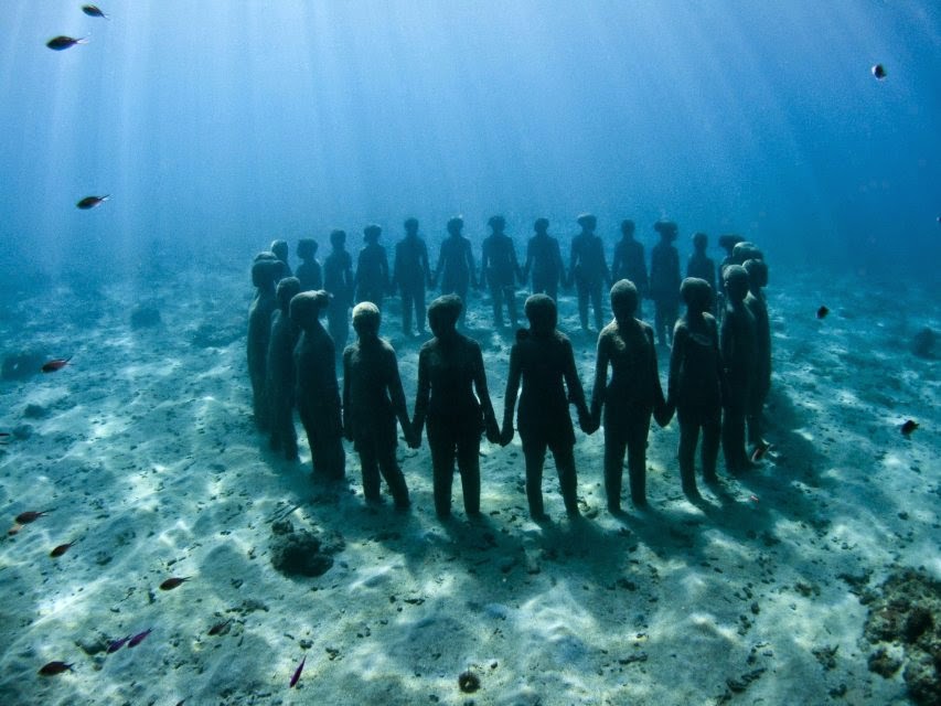 海底最深处有外星人吗,海洋外星人未解之谜