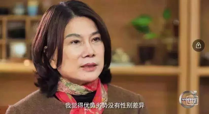 武汉一整形机构*脑洗**女大学生签高息*款贷**，称颜值即未来，外貌焦虑