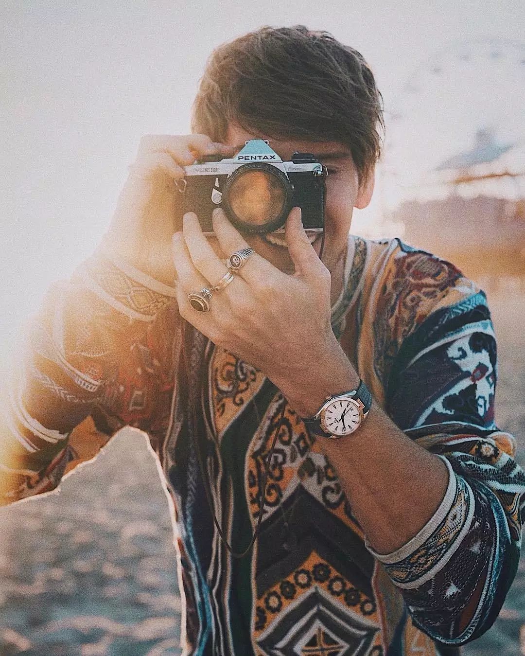 90后清洁工小伙穷游 (一个人穷游中国海上清洁工)