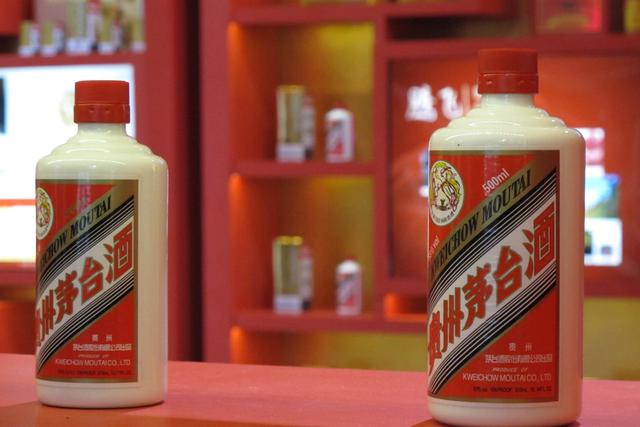 同样是飞天茅台，为什么53度比43度贵那么多？是口味差距吗？