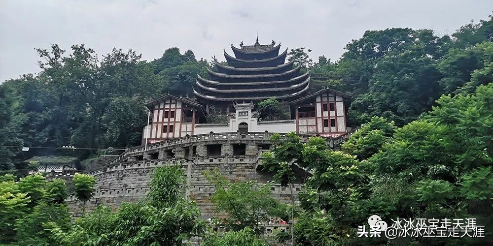 绿皮车成渝铁路上运行,川黔铁路最后的绿皮车