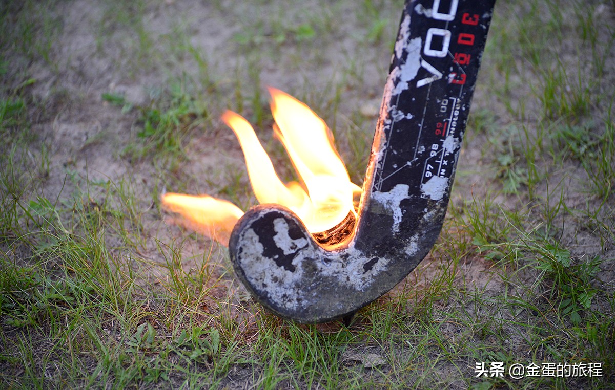 达斡尔族曲棍球与现代曲棍球,中国男足1-0乌干达