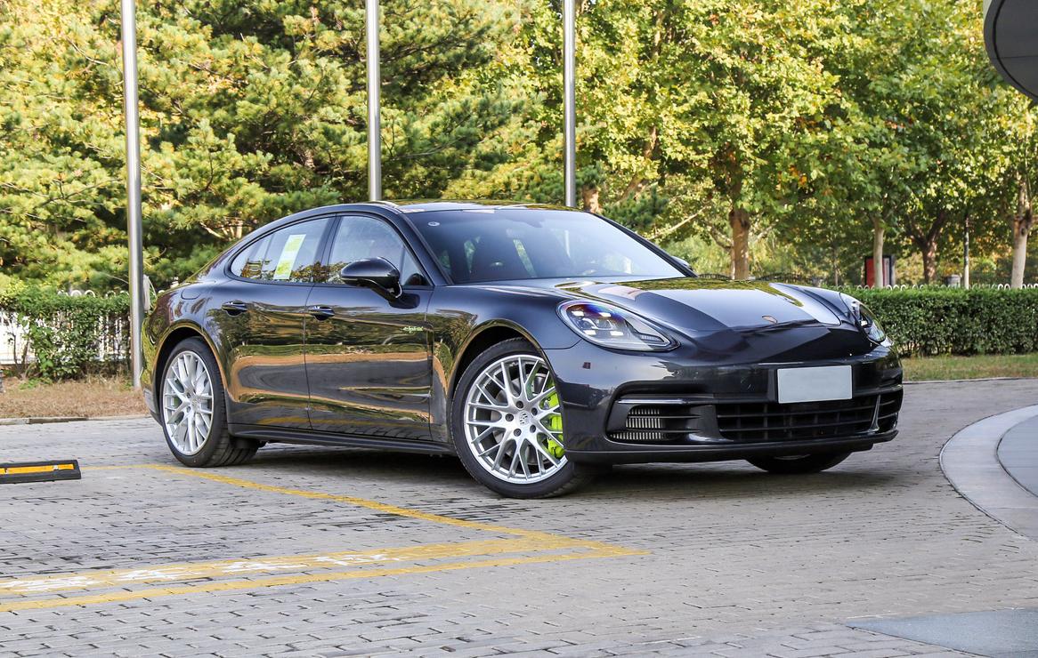 保时捷2.3秒破百超跑混动,保时捷3.8自吸2.6秒破百