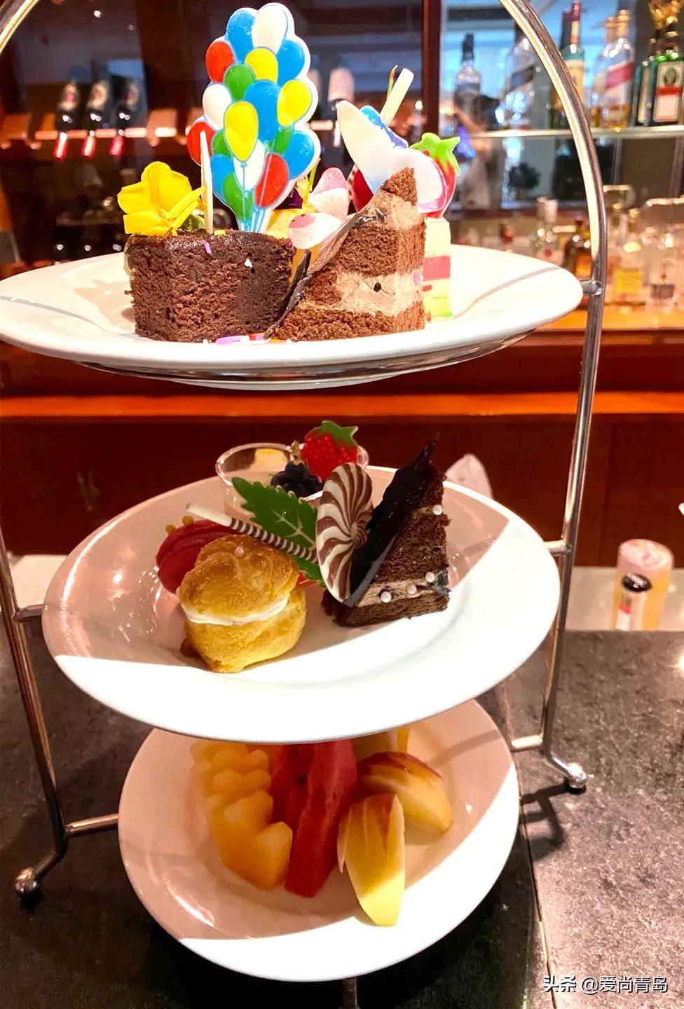 您被“拍了拍”！快来这个新开的“主题换装馆”，体验百变造型