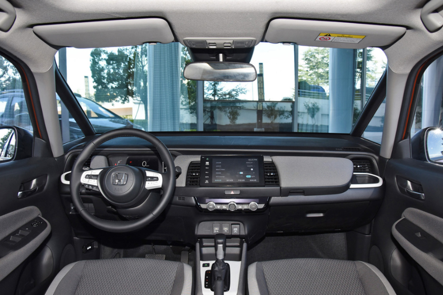 本田life2023款心动版落地价,2023款本田life值不值得买