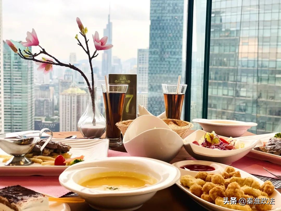 假期余额不足赶紧去玩,假期余额不足溜达一圈