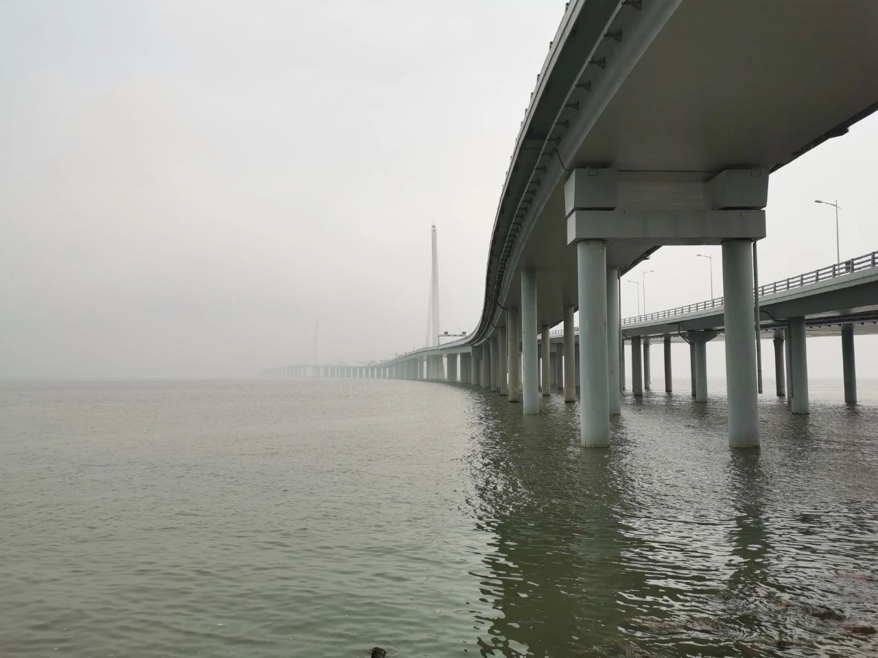 二手值得入手的华为,二手华为p30曲面屏256g