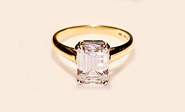 18k金保养方法和注意事项,首饰18k金与纯金哪个比较好