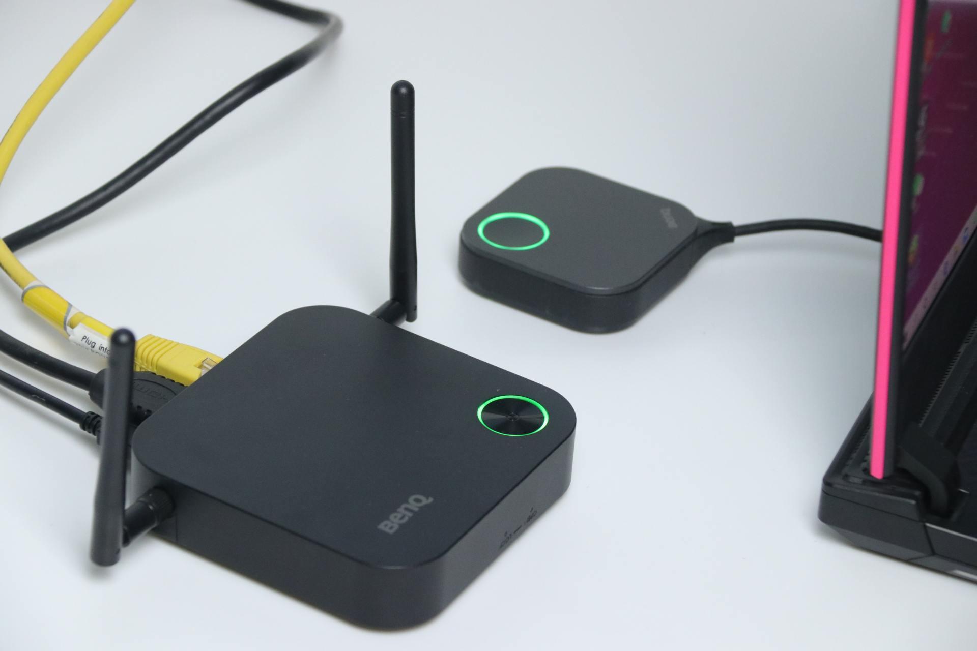 明基WDC10应答秀体验,3秒无线投屏,省去布线麻烦