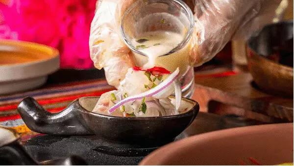 人工鳄鱼肉能吃吗,野生鳄鱼肉什么口感