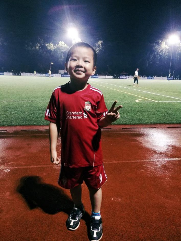 2019世界名校足球赛现场采访